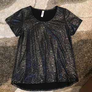 LulaRoe Charcoal Metallic Shirt